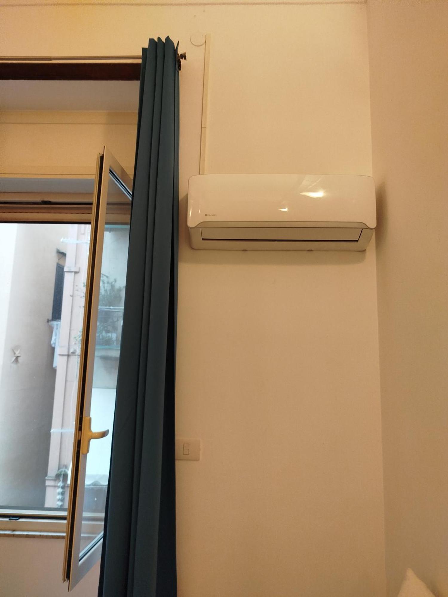 Napoli Forcella House Al Centro Di Napoli Nápoles Exterior foto